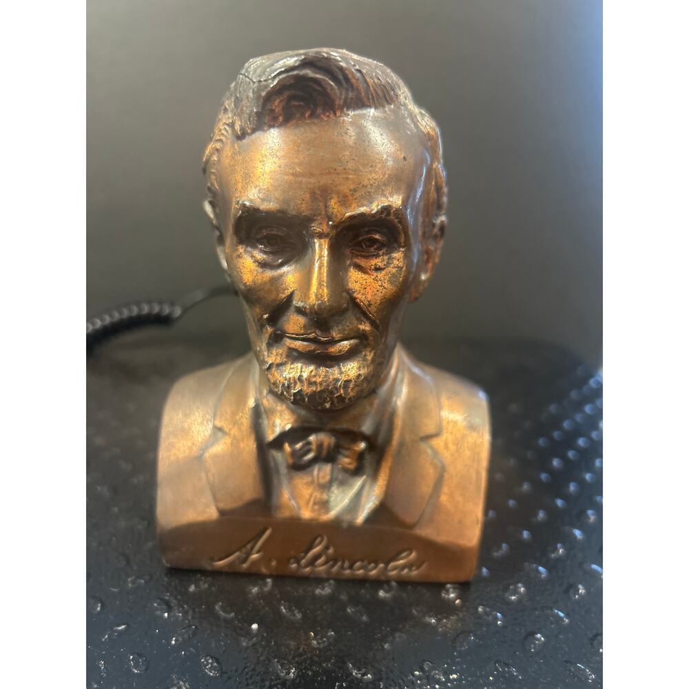 Abraham Lincoln bronze colored Bust